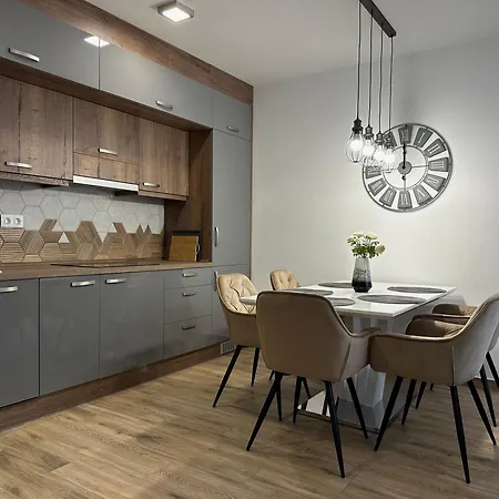 Sunshine Homes Luxury 아파트 *