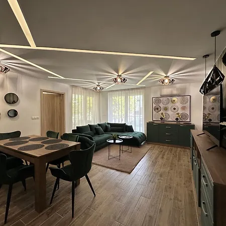 Sunshine Homes Luxury 아파트